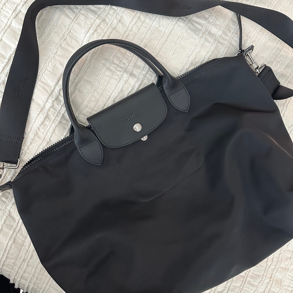 Longchamp Paris messenger/crossbody bag